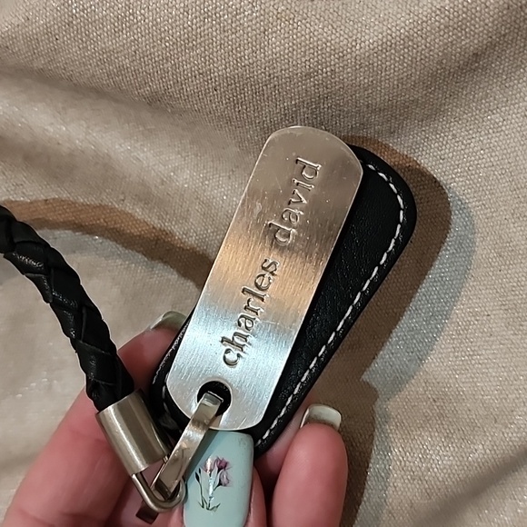 Charles David Hobo - Picture 3 of 11